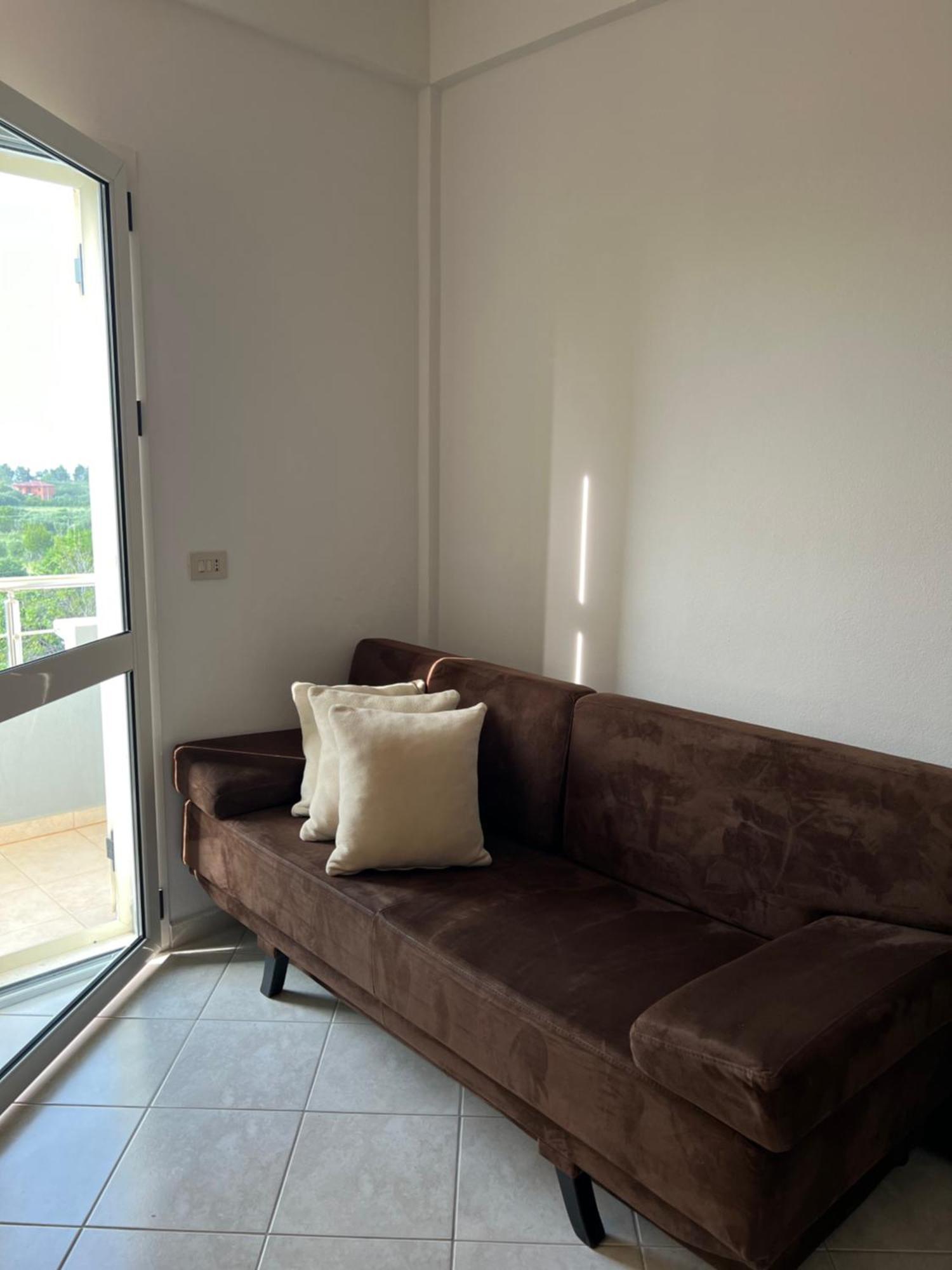 Apartments Rezidenca Sinani אוריקום מראה חיצוני תמונה
