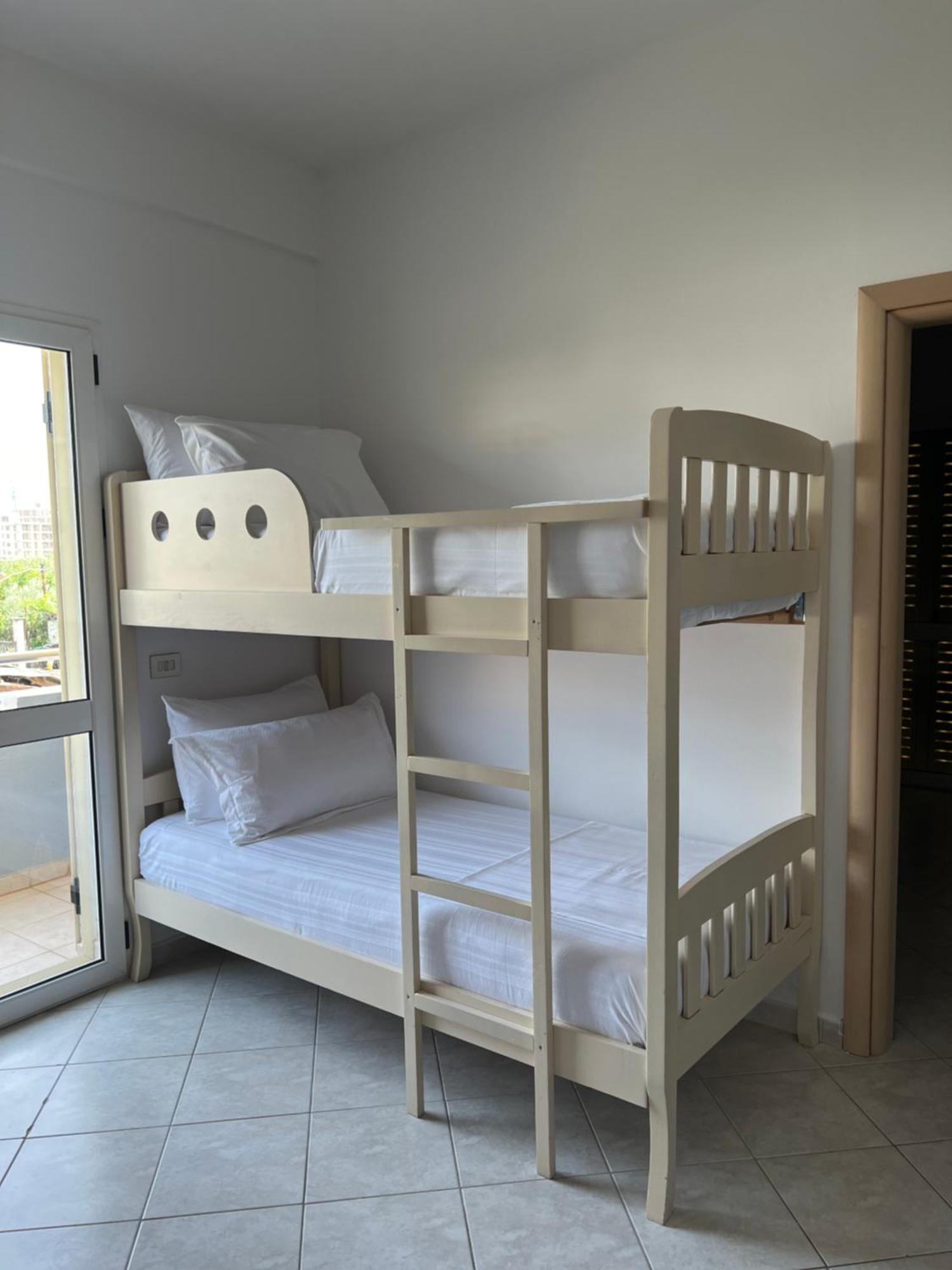 Apartments Rezidenca Sinani אוריקום מראה חיצוני תמונה